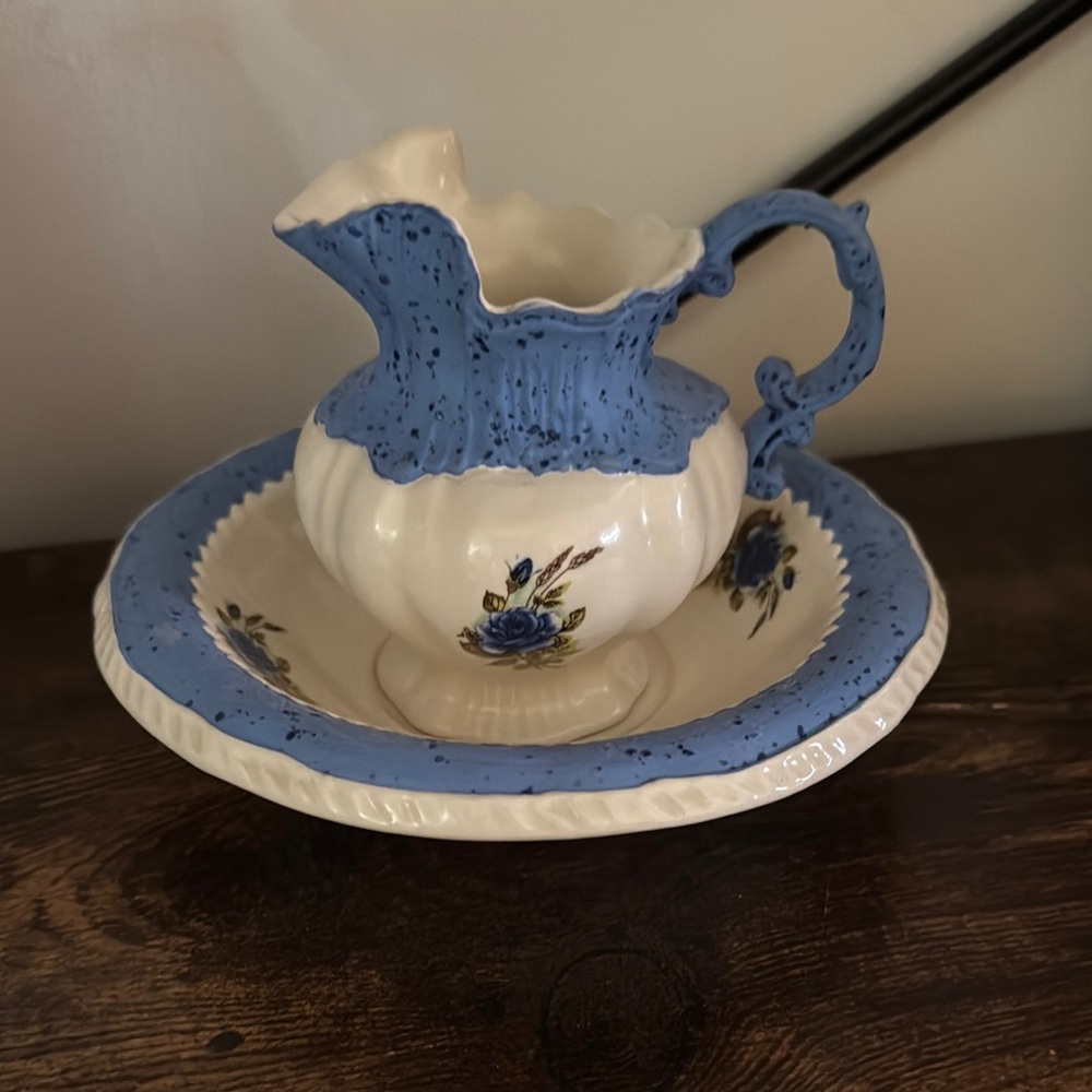 1985 Arnel Vintage Blue and White Ceramic Pitcher with Saucer